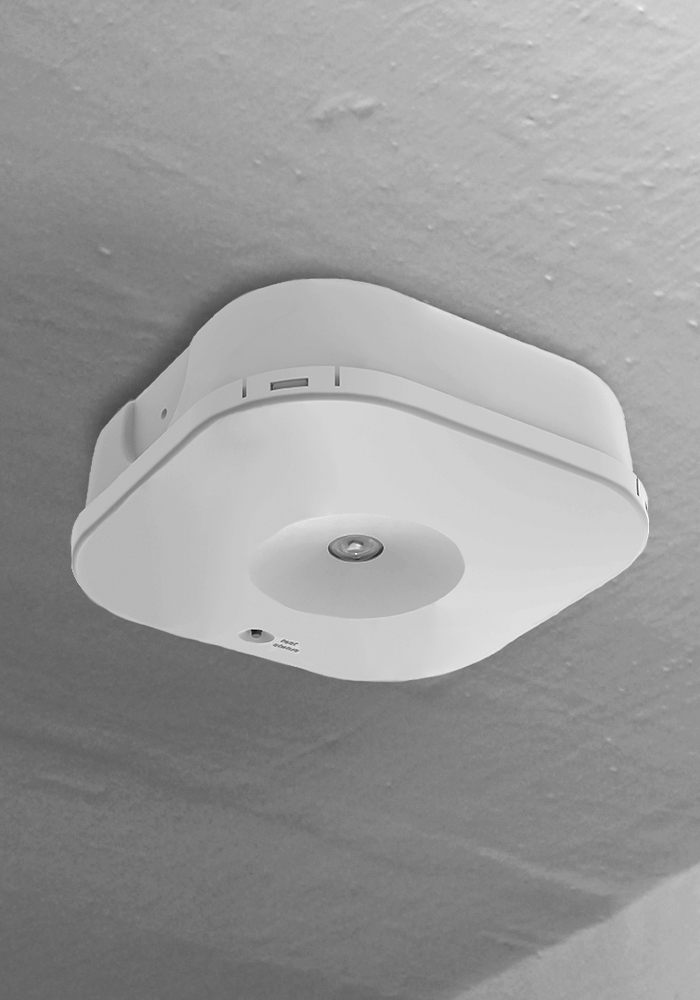 Slimfire Surface-mount IP65